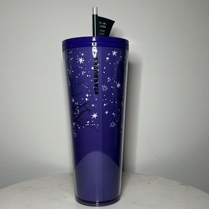 Starbucks, 24 oz iced tumbler. Limited edition, Halloween 2022. Glow in the Dark